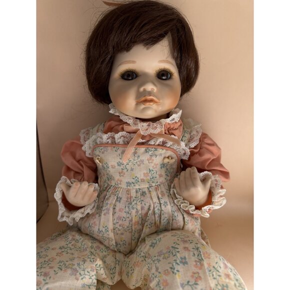 Paranormal Doll Sara - Small, Girl. Strange, Protective Energy. Weird Occurences - Picture 1 of 10